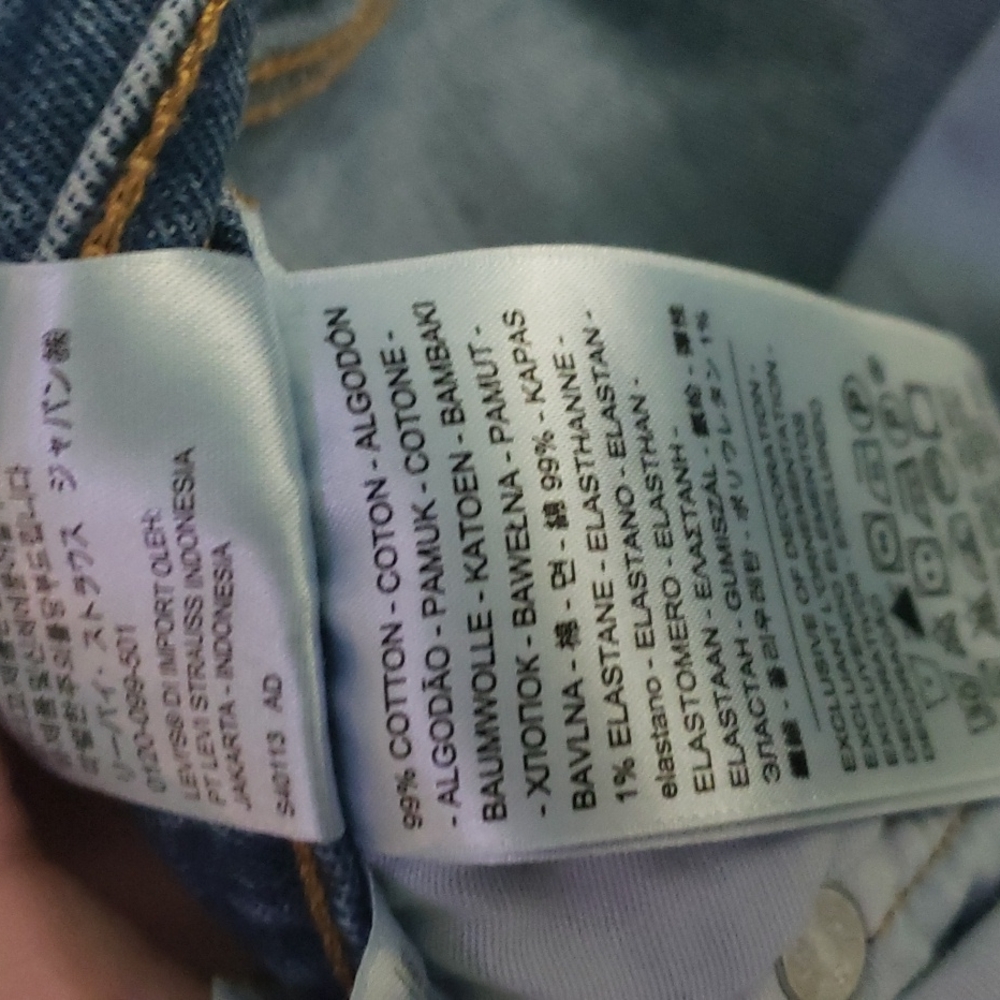 Levi's 501 Straight Skinny Jeans - Picture 5 of 7